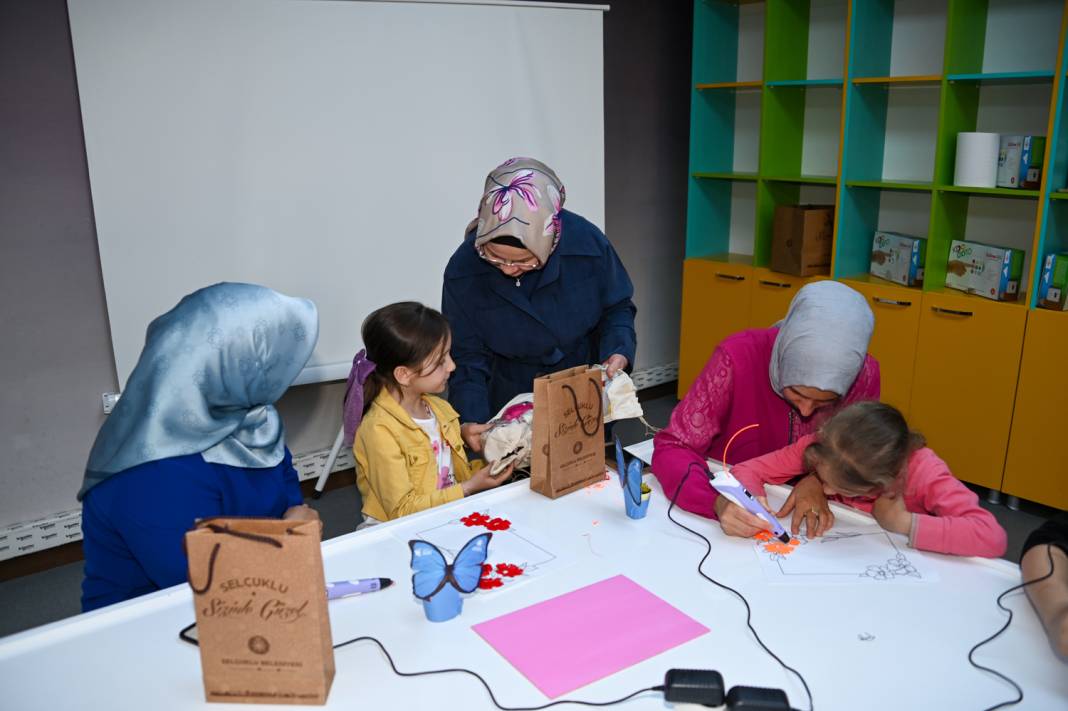 Konya’da eller birleşti, kalpler buluştu, unutulmaz eserler çıktı 14